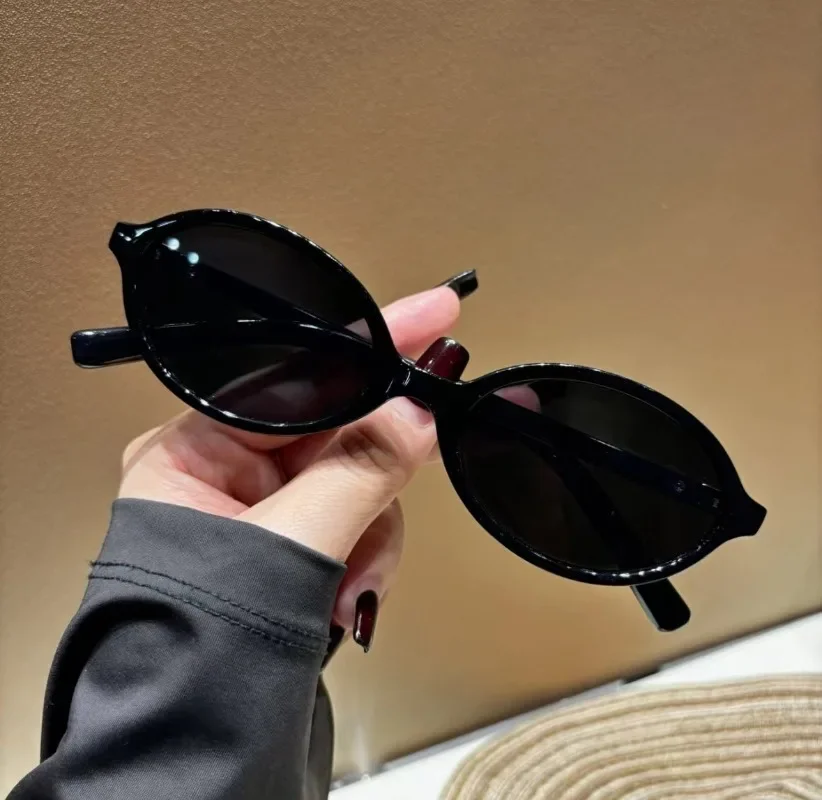 Yeni Oval Şekilli Güneş Gözlüğ - Women Fashion Glasses incelemesi ve fiyatı